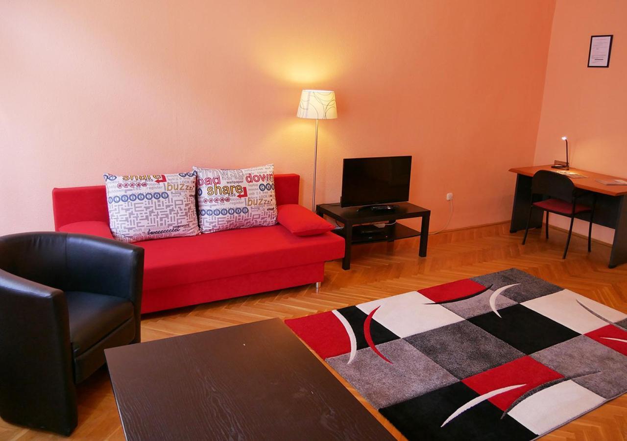 Caesar Apartman Budapest Bagian luar foto